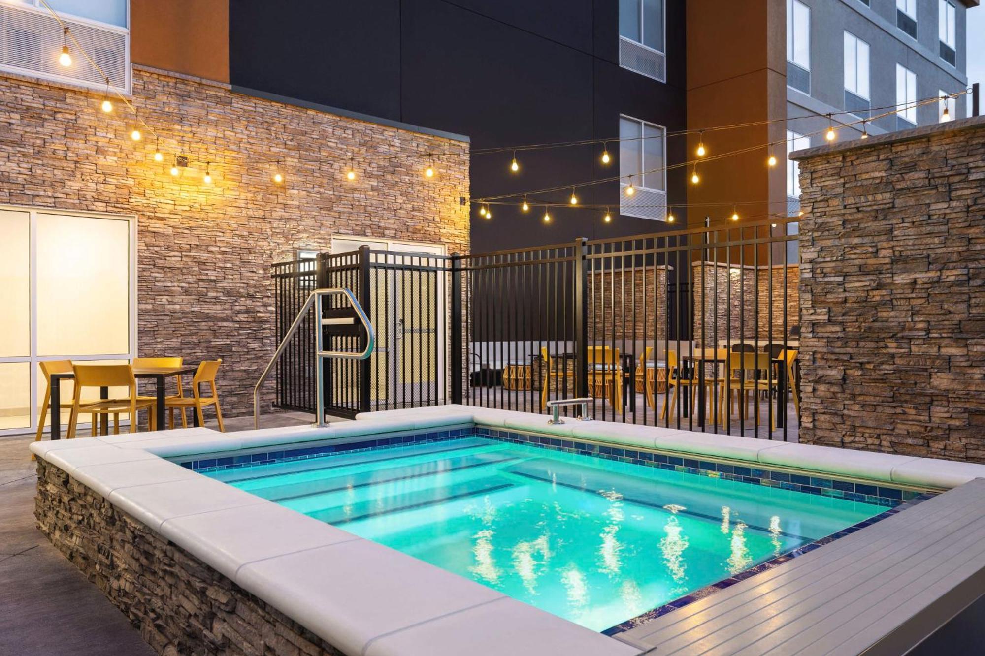 Home2 Suites Livingston Yellowstone Exterior foto