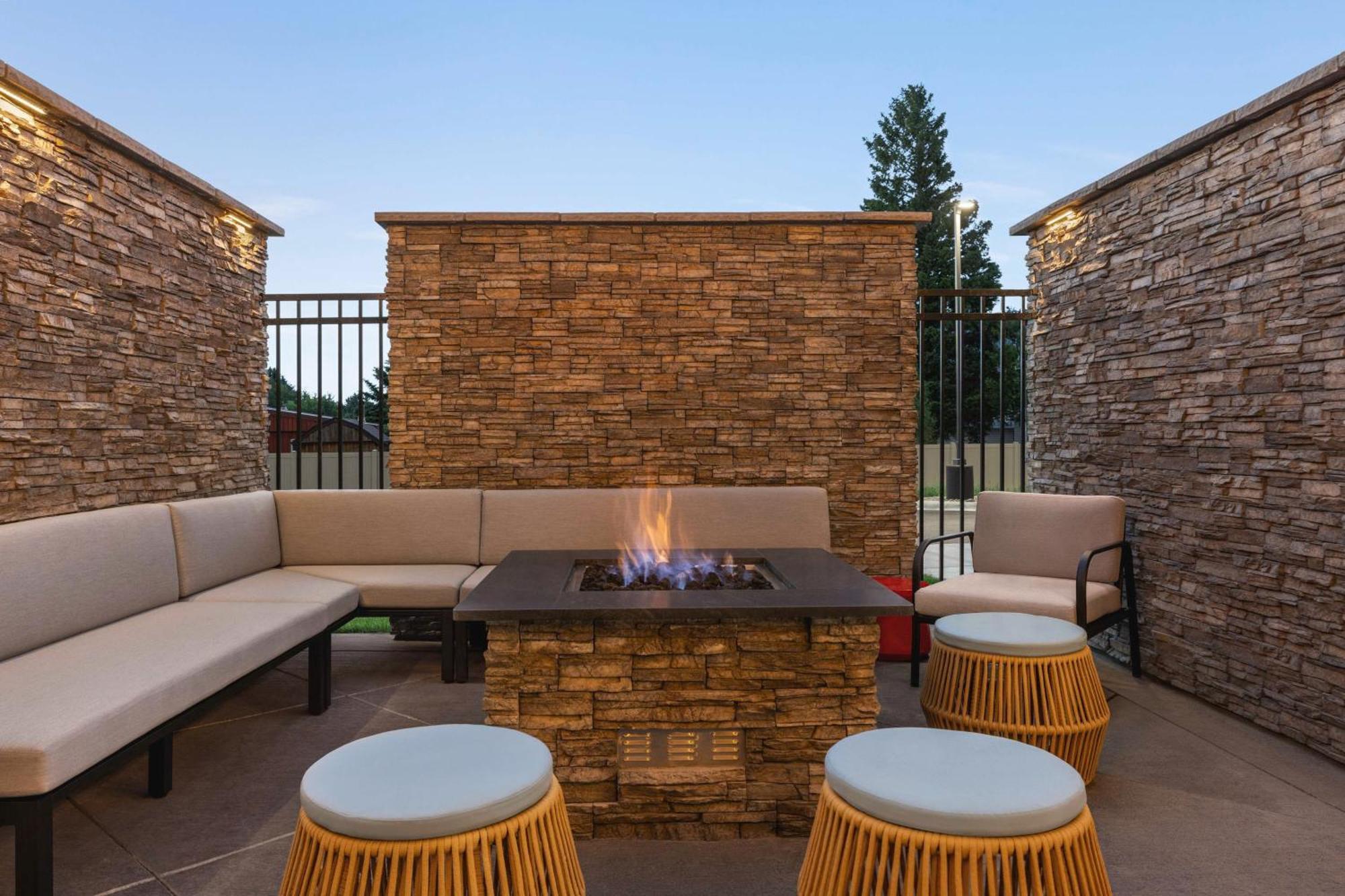 Home2 Suites Livingston Yellowstone Exterior foto
